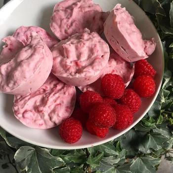 Strawberry Raspberry Cheesecake Recovery Fat Bombs