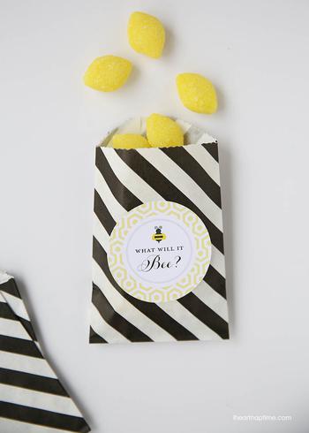 Bee Hive Candy Toppers