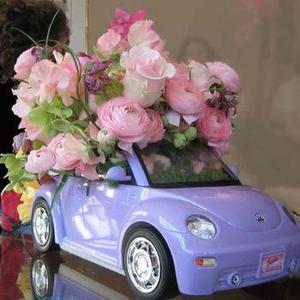 Barbie Car Flowers