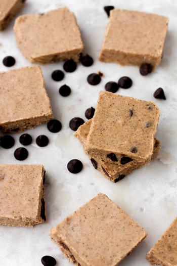 No Bake Chocolate Chip Almond Butter Fat Bomb Bars