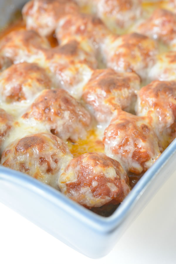 Keto Meatballs! Low Carb Baked Meatball Casserole - Quick & Easy Ketogenic Diet Recipe